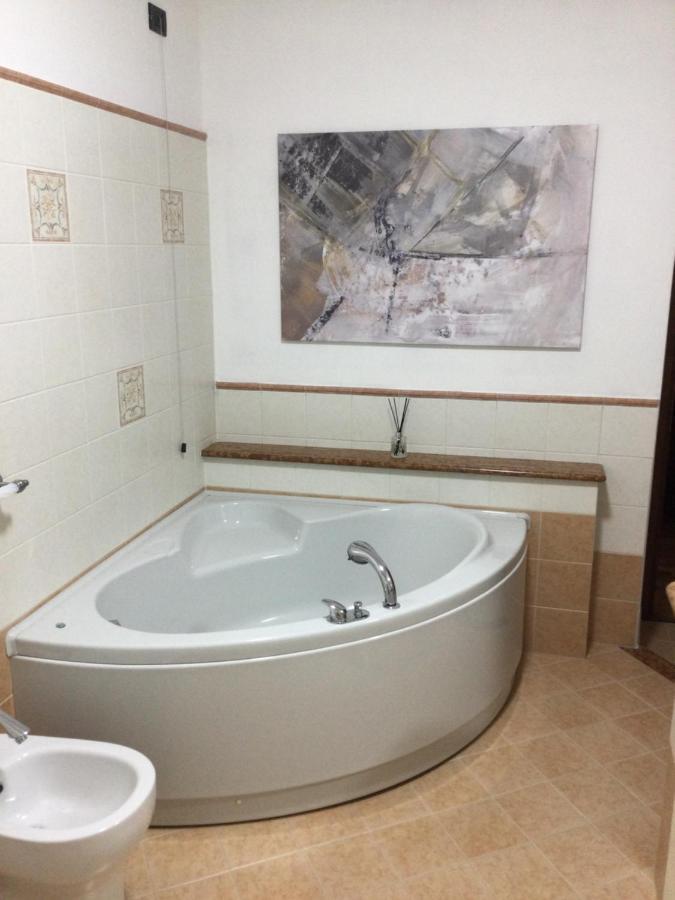 B&B Corte Sant'Angelo Passirano Екстер'єр фото